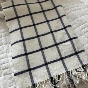 Super Soft & Cozy Scarf